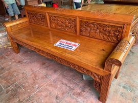 lấy hình ảnh tam quốc diễn nghĩa của Trung Hoa để đưa vào thiết kế và tạo cảnh xuất hiện trong những lô đục tựa ghế