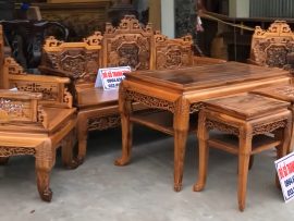 Mẫu bàn và đôn cao của trường kỷ Huế