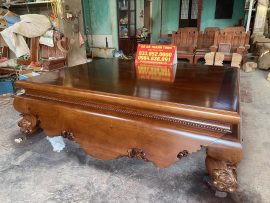 Quây đều 4 bên để trơn, chơi vân gụ tự nhiên đặc sắc