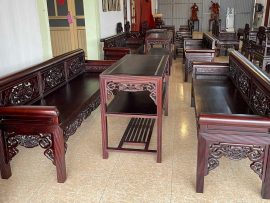 Trường Kỷ Cỡ Trung Đục Sen Cò Nảy Nền Gỗ Gụ