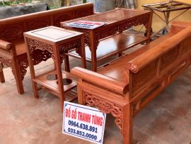 Bàn 3 tầng, tầng giữa dùng ván liền gỗ hương đá đặt đồ vật tiện lợi