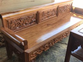 Ghế vai lật nguyên khối gỗ gõ, tổng chiều dài đoản là 1m99