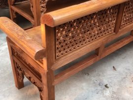 Dáng ghế chắc khỏe, cộng với độ bền cao nên được rất nhiều người lựa chọn