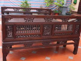 Trường kỷ song tiện Huế đục tứ diện kênh bong sắc nét