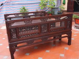 Trường kỷ song tiện Huế