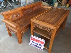 Sen Vịt là biểu tượng của tình yêu đôi lứa, vợ chồng son sắt thủy chung cùng nhau vượt qua mọi thử thách