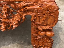 Sập đỉnh cao với chân vuông 40 siêu to khổng lồ