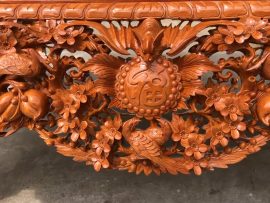 Hoạ tiết rơi phúc tiên nổi bật dạ trung tâm