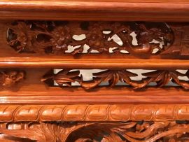 cổ chỉ 2 tầng, tâng trên đục mai hóa long, tầng dưới đục trúc hóa long