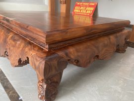 Chân sập quỳ rất chắc chắn với họa tiết hoa văn đẹp