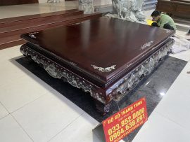 Khung sập (quây + chân) được chế tác tỉ mỉ cẩn thận cả mặt trong và ngoài