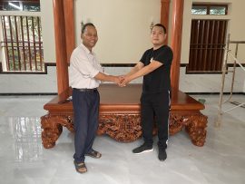 Sập thập điểu quần mai 1m8x2m2 gỗ gụ Nam Phi cổ liền (Bác Hùng, Vĩnh Phúc) (1)