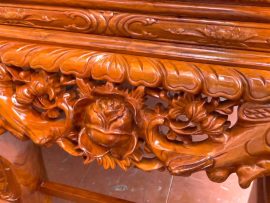 Dạ bên dày 5cm đục nổi bông hoa hông sắc nét