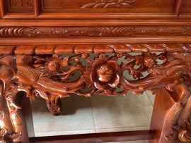 ạ ngang đục hoa hông sắc nét