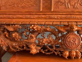 hoạ tiết mai điể đục kênh bong