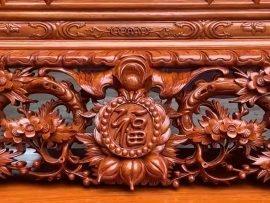 Dạ tiền sập thờ được đục thủ công bằng tay vô cùng sắc nét kênh bong