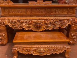 Bàn cơm có thiết kế đồng bộ