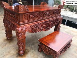 Sập thờ bàn cơm đục tứ linh góc chụp nghiêng rất đẹp