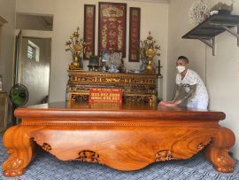 Mẫu sập có sẵn hàng mộc tại xưởng, mời quý khách hàng trực tiếp đến tham quan và kiểm mộc. Hoặc liên hệ đặt mua online tại hotline: 0964.63.8891 – 033.852.0000