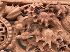 Sập thờ Mai Điểu gỗ hương