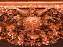 Sập thờ Mai Điểu đục tay