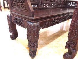 Trường kỷ đục tích gỗ gụ