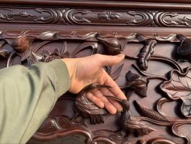 Sập thờ sen vịt gỗ gụ được làm vecli giả cổ (anh Tùng Nam Định)