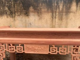 án gian thờ sen triện