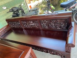 trường kỷ đục tích tam quốc gỗ gụ