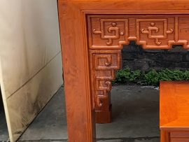 án gian thờ chân vuông 14