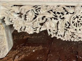 sập thờ gỗ gụ lào cao cấp