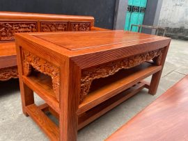 bàn ghế phòng khách mẫu trường kỷ đục tích tam quốc