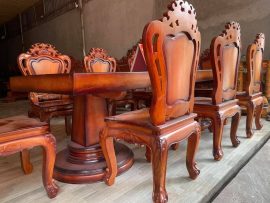 thiết kế bàn chữ nhật nguyên khối