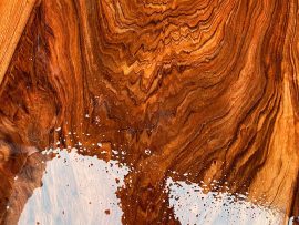 bàn ghế gỗ hương đá siêu vân