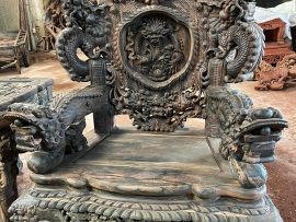 ghế đơn rồng khuỳnh nghê bảo đỉnh.