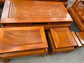 đôn kẹp và đôn ngồi của bộ bàn ghế Tần thủy hoàng