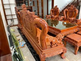 mặt sau của đoản dài