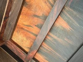 mặt dưới đôn cao