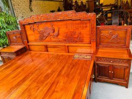 thiết kế đầu giường đục họa tiết