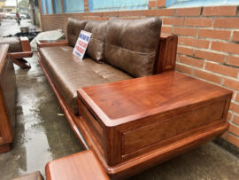 ghế băng gỗ hương phun màu óc chó