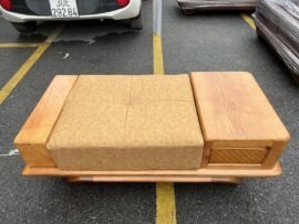 đôn con ngồi phụ kèm đệm