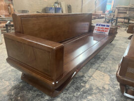 tay tựa đóng hộp