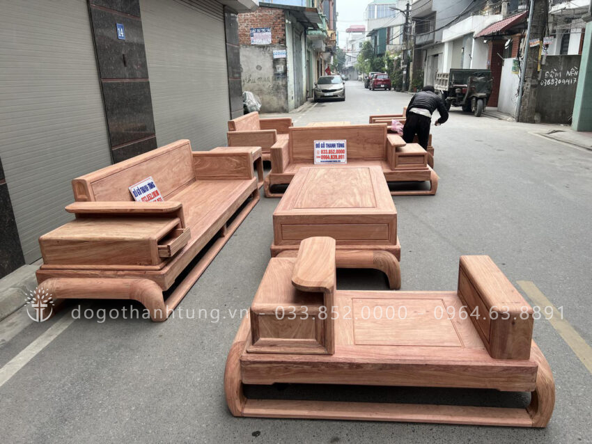 Mẫu sofa chân đùi gà bệ tay có ngăn kéo