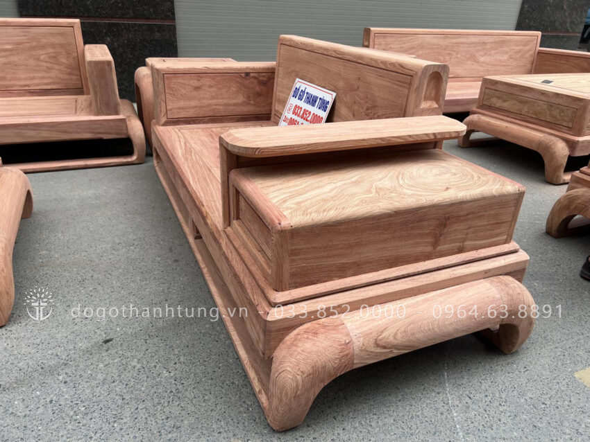 ghế đôi chân đùi gà