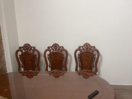 Hàng được tuyển chọn gỗ đều, bền, chất lượng cao.