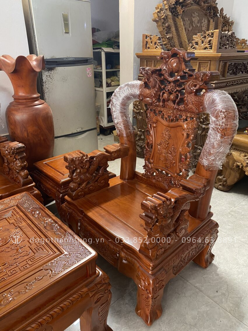 Bộ bàn ghế rồng chầu 6 món gỗ gõ đỏ siêu vip.