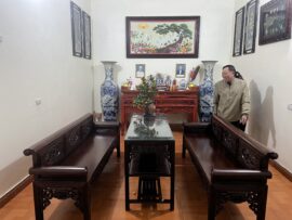 Bộ trường kỷ 9 chỉ gỗ gụ chất lượng cao.