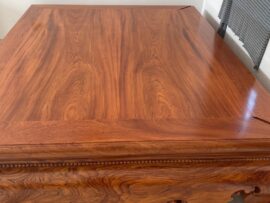 Bộ Sập ngồi phòng khách mẫu trơn được làm bằng gỗ hương đá tốt nhất